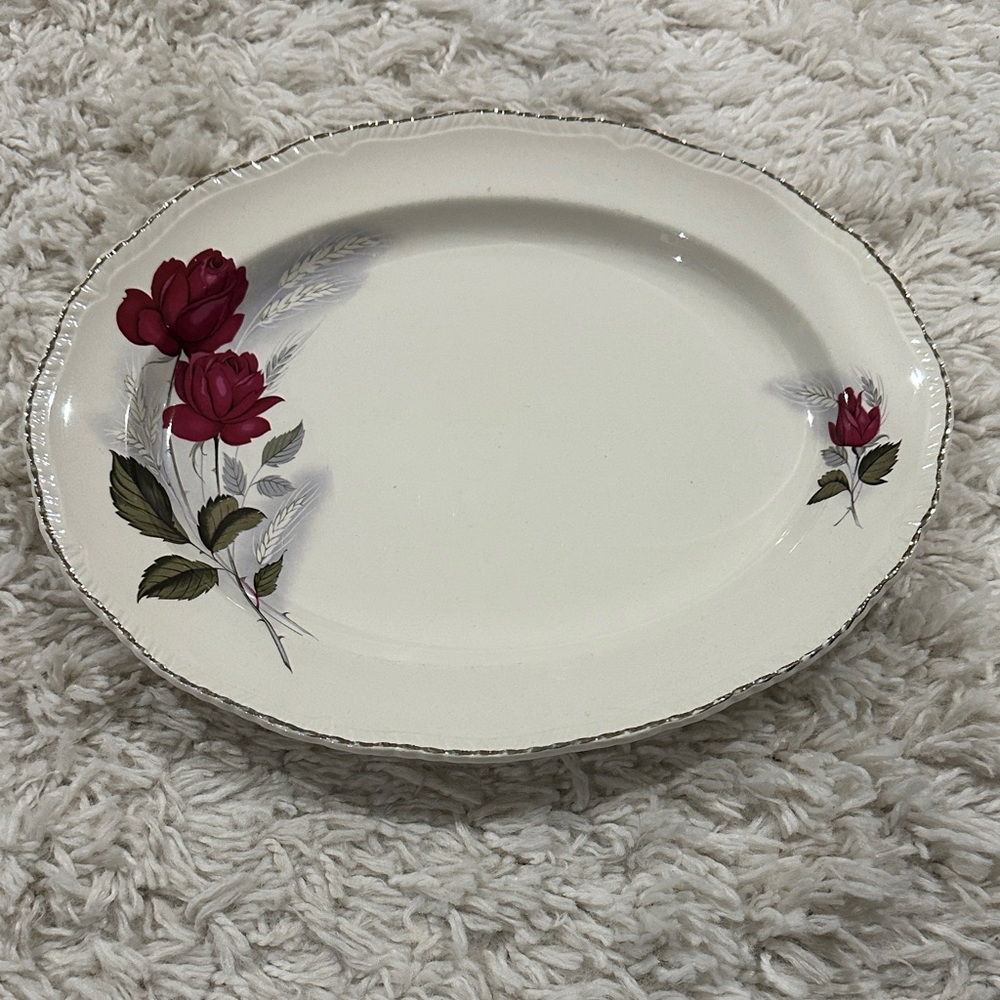 Vintage Woods & Sons Red Rose Oval Serving Platter EUC